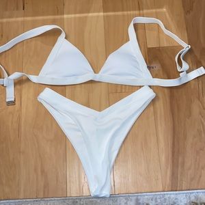 SHEIN white ribbed bikini